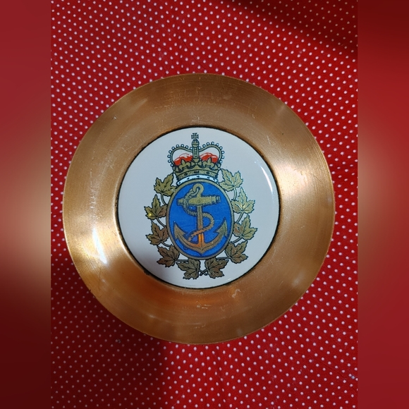 Set of 4 Royal Canadian Navy Copper Coasters 1950s - Picture 7 of 7